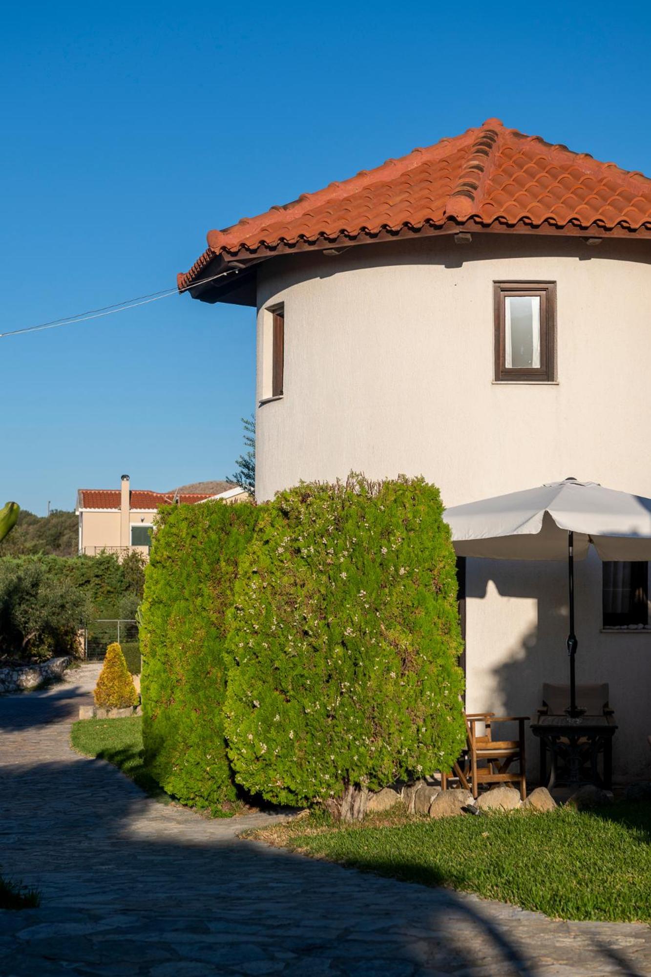 Kefalonian Mill - Oneira Villas Trapezaki  Ngoại thất bức ảnh